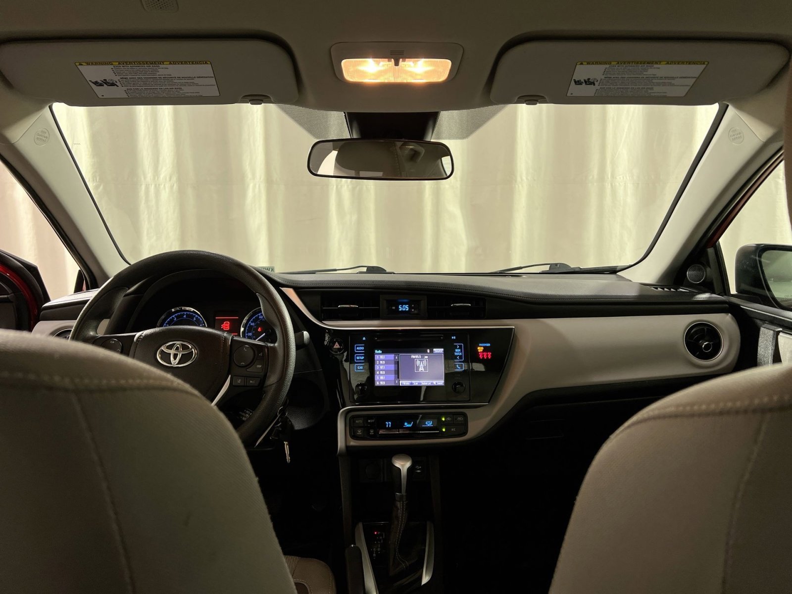 Used 2019 Toyota Corolla L image 16