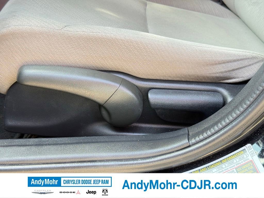 Used 2013 Honda Civic LX image 8