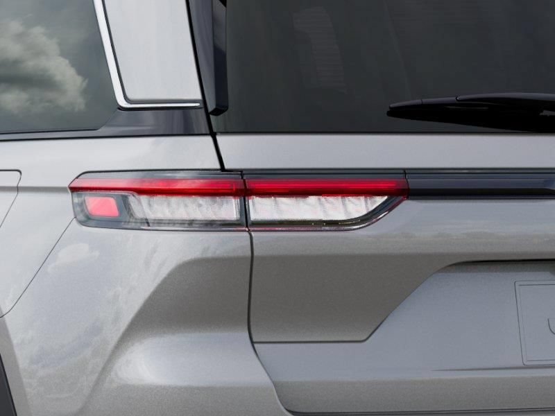 New 2026 Jeep Grand Cherokee Laredo X RWD image 10