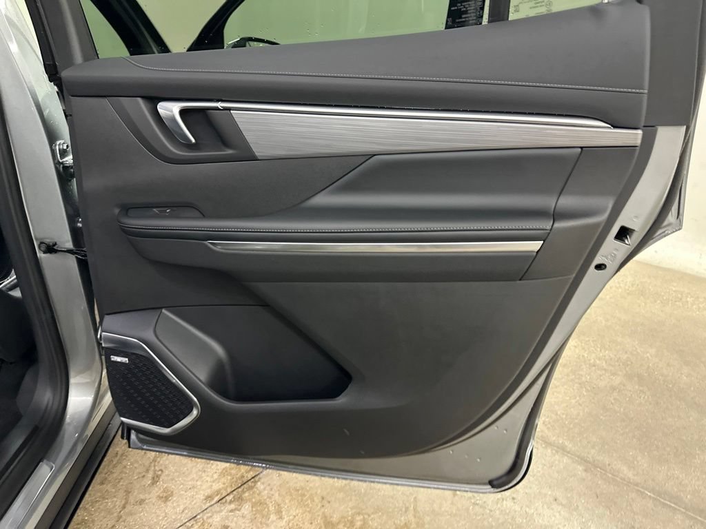 New 2026 Buick Enclave Preferred w/ Power Package AWD/4WD image 22