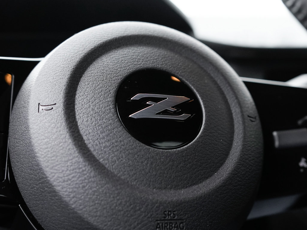 Used 2024 Nissan Z Sport w/ Floor Mat Package RWD image 18