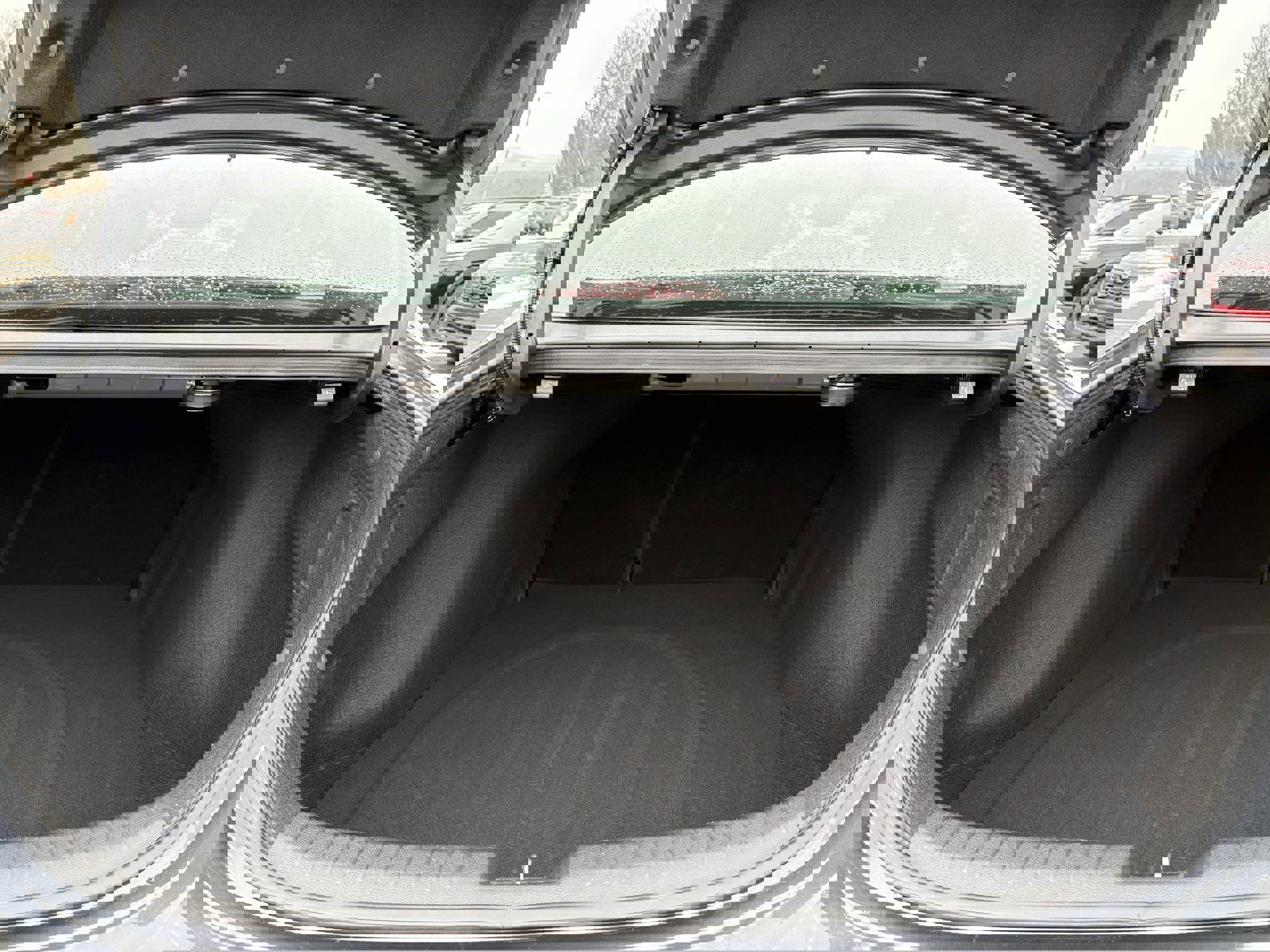 Used 2024 Kia Forte GT-Line w/ GT-Line Premium Package image 12