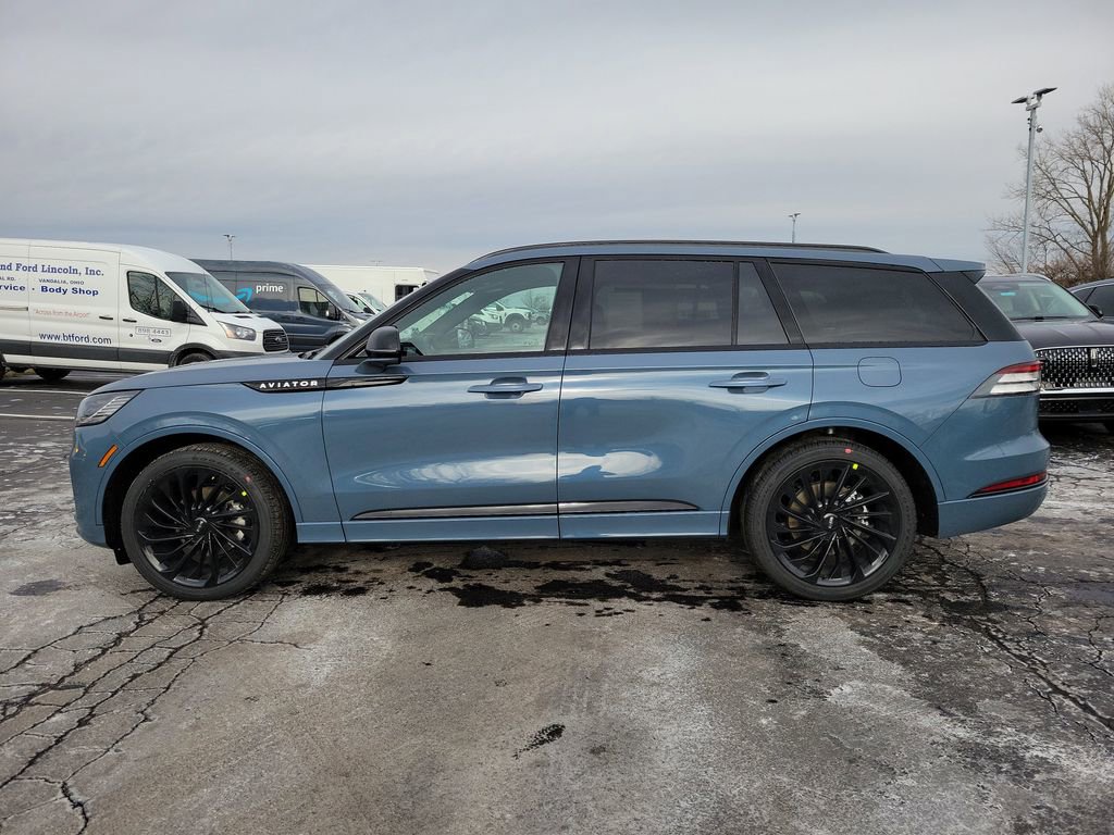 New 2026 Lincoln Aviator Reserve AWD/4WD image 7