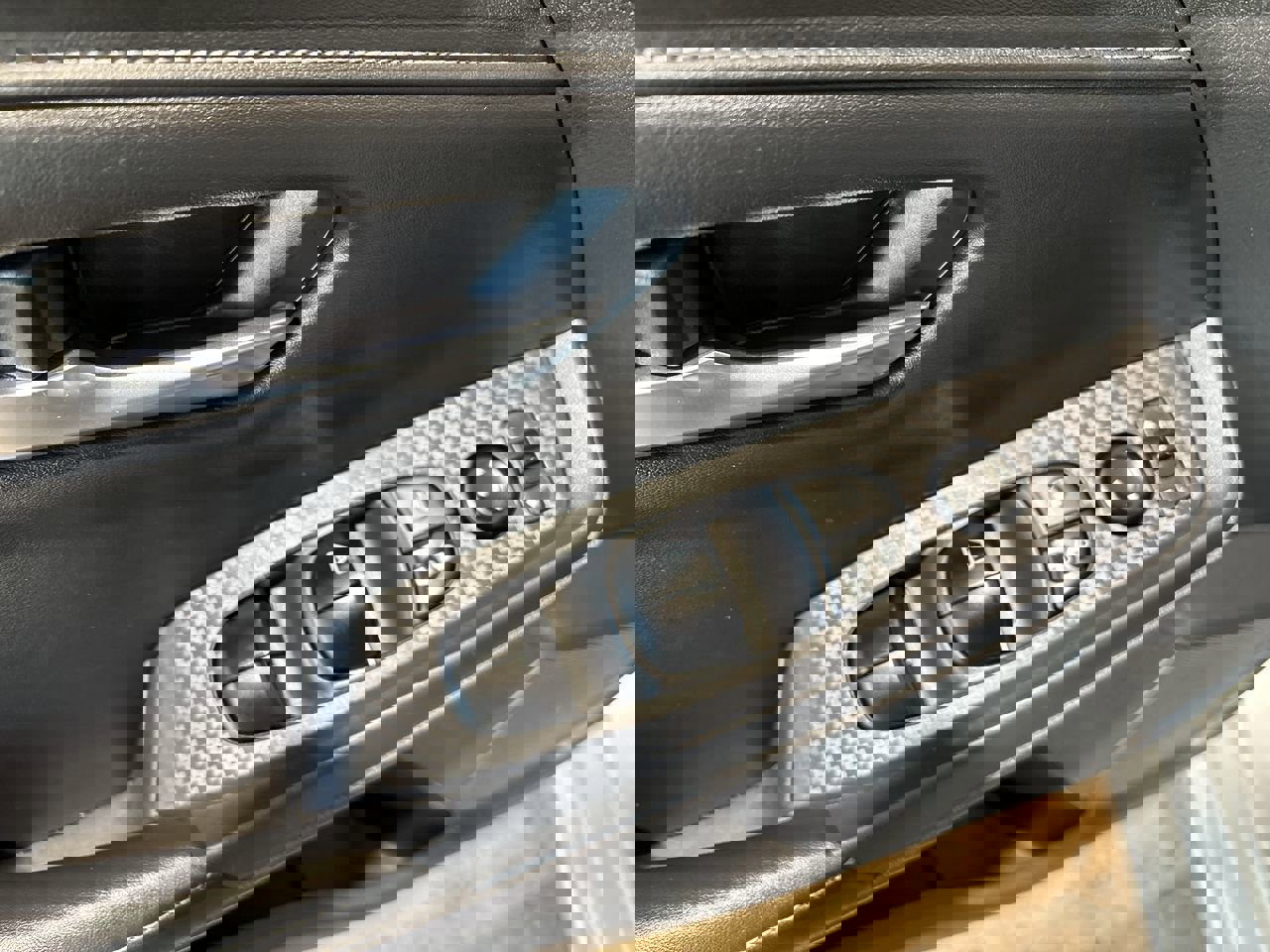 Used 2022 Nissan Sentra SV image 13