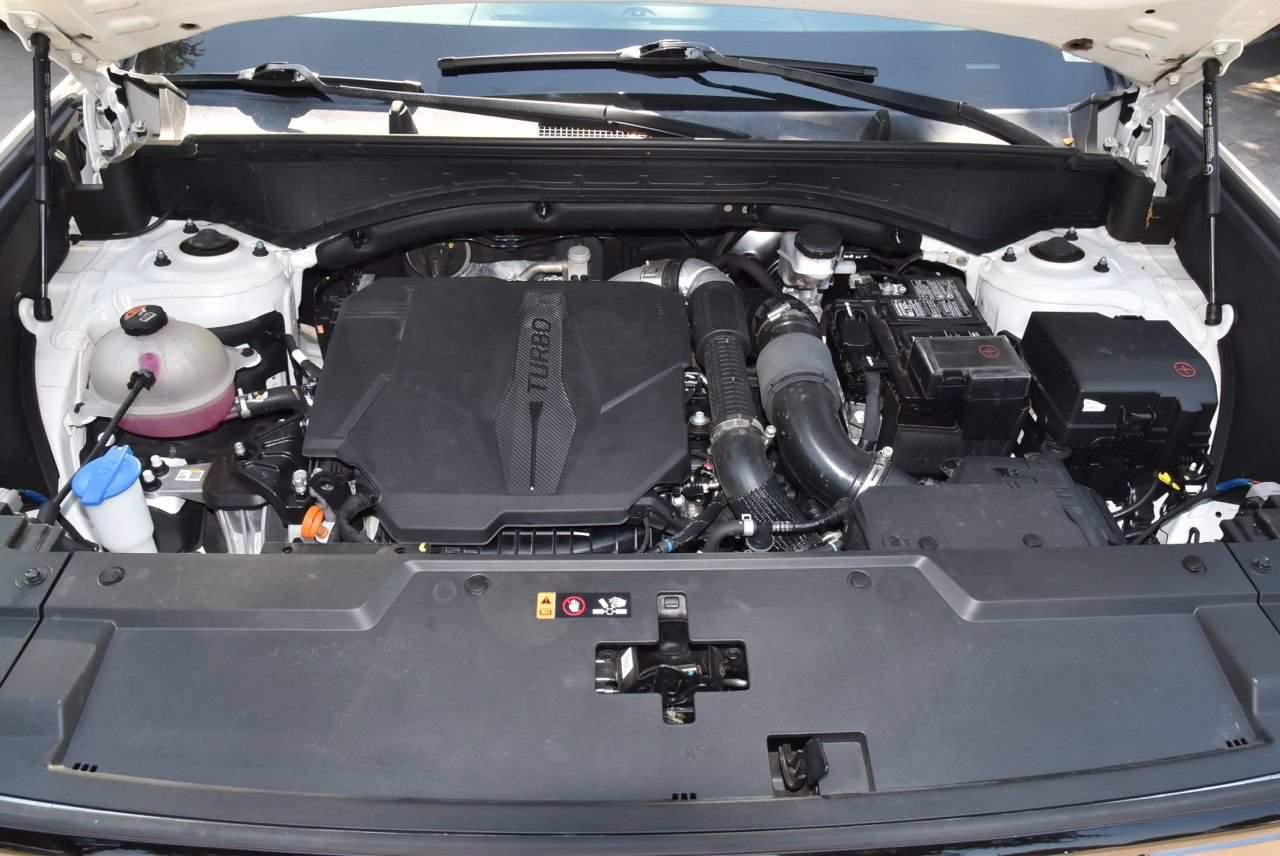 Used 2024 Hyundai Santa Fe Limited FWD image 39