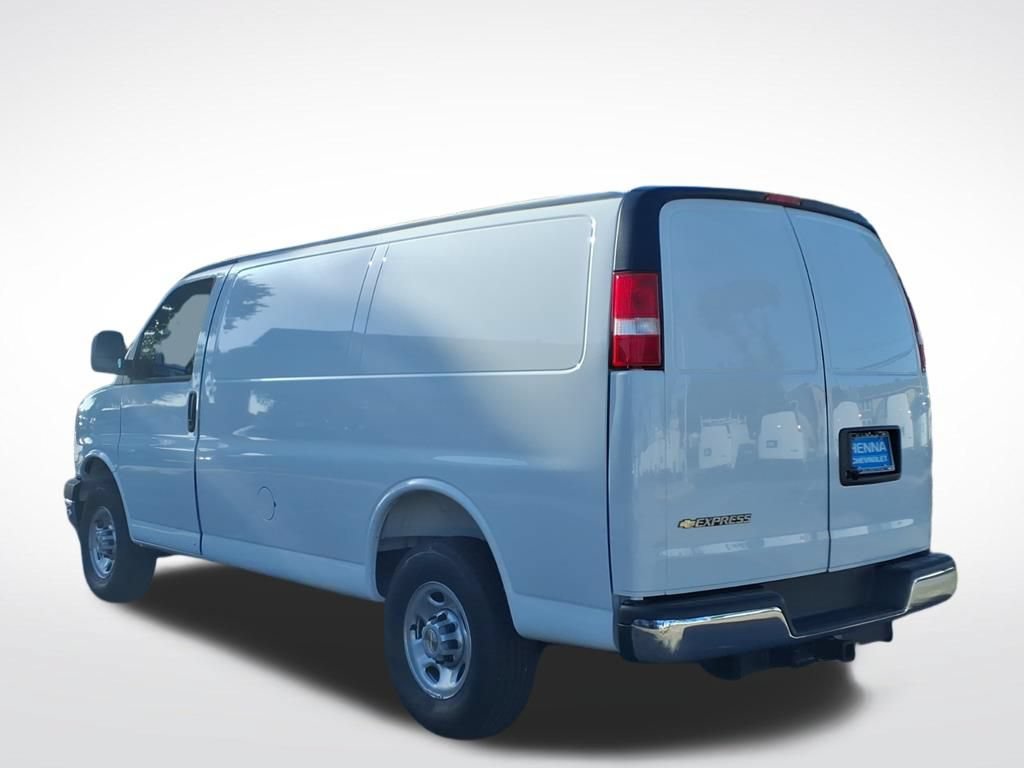 New 2026 Chevrolet Express 2500 w/ Driver Convenience Package RWD image 5