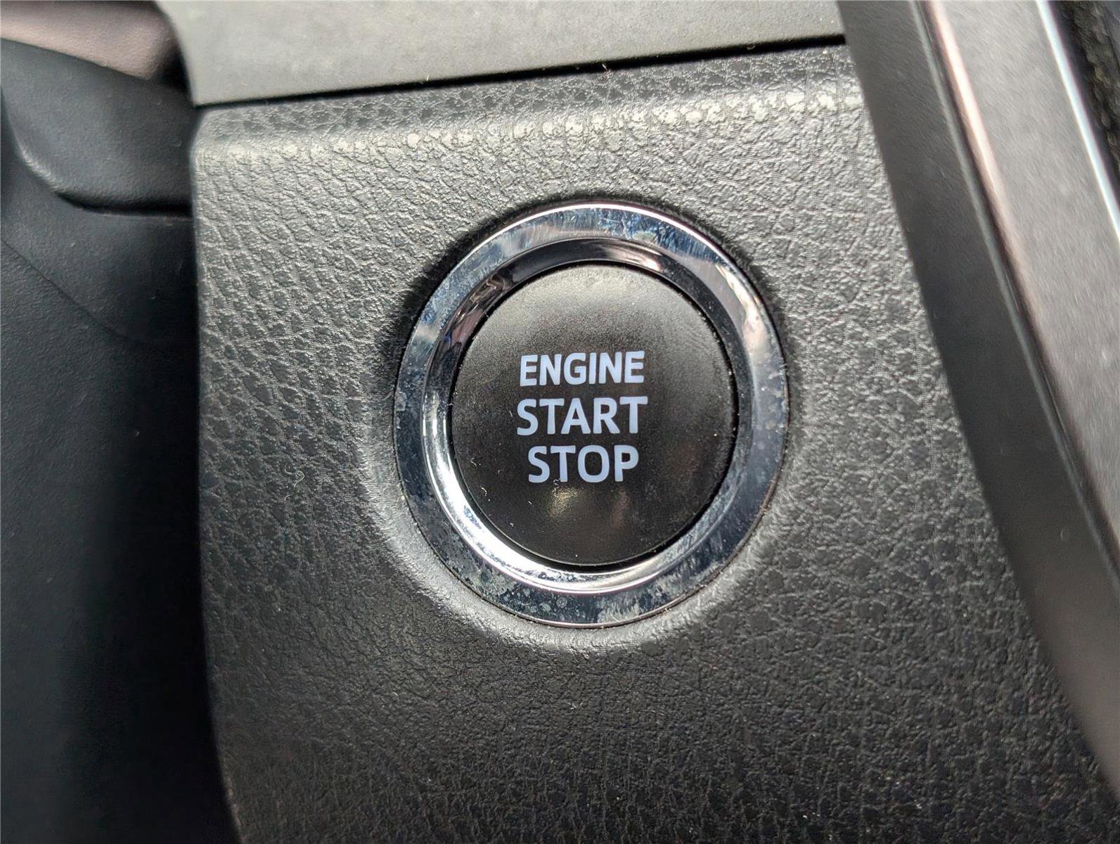 Used 2023 Toyota Camry XSE image 24