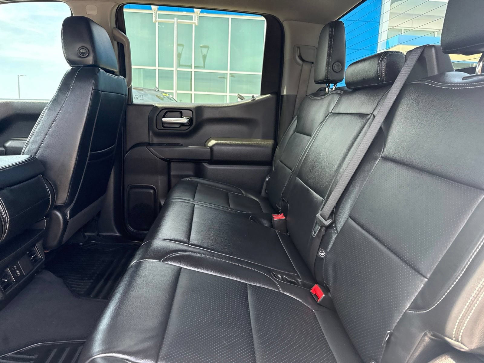 Used 2024 Chevrolet Silverado 1500 Custom Trail Boss w/ LPO, Dark Essentials Package AWD/4WD image 10