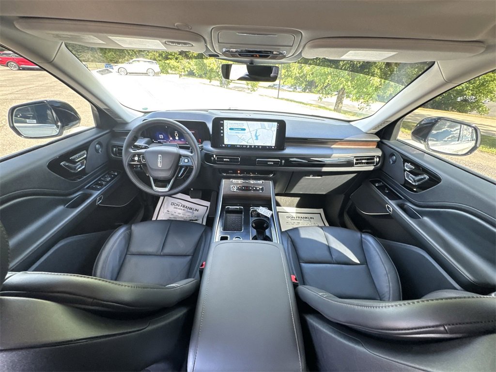 Used 2025 Lincoln Aviator Reserve w/ Illumination Package image 21