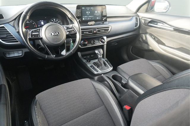 Used 2021 Kia Seltos S AWD/4WD image 21