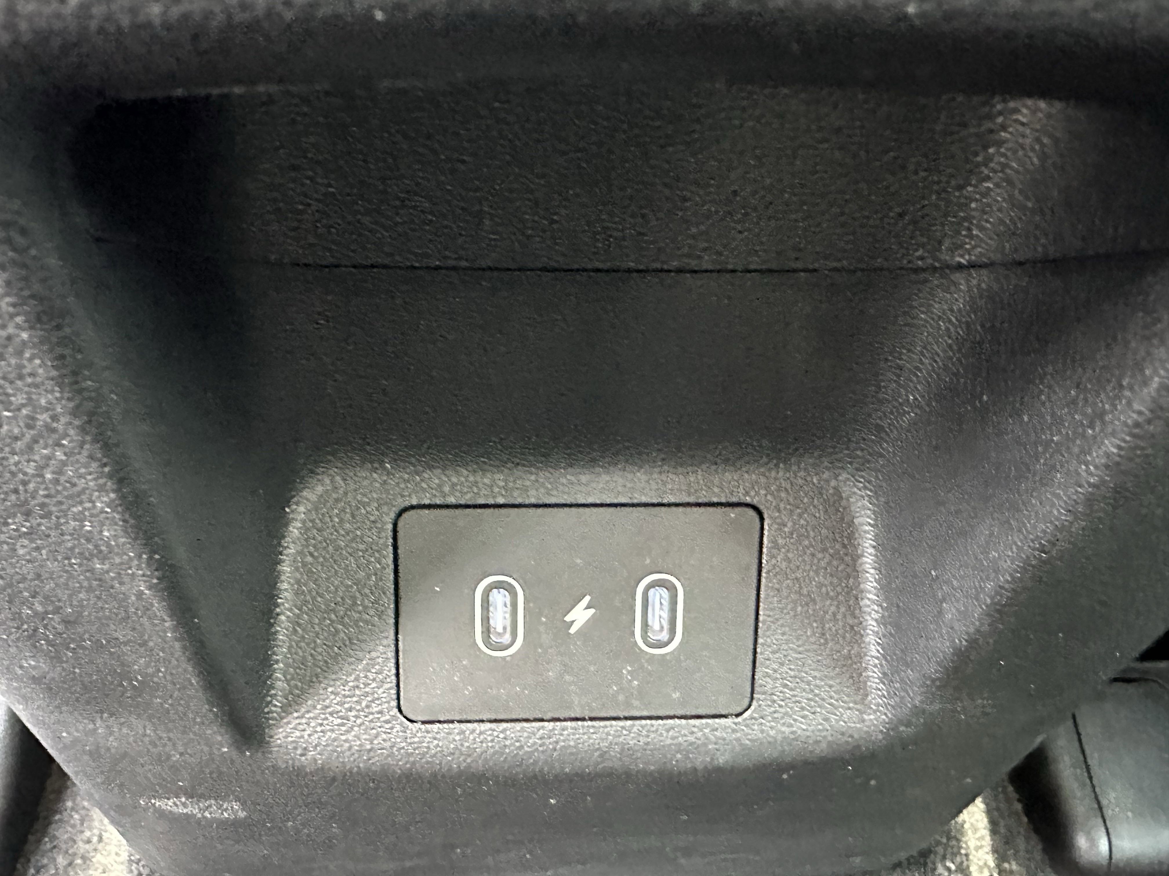 Used 2025 Hyundai Tucson SE image 22