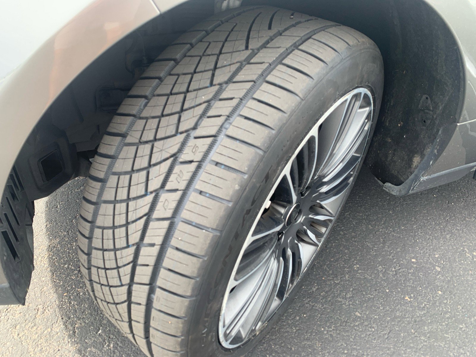 Used 2019 Land Rover Range Rover Supercharged image 6