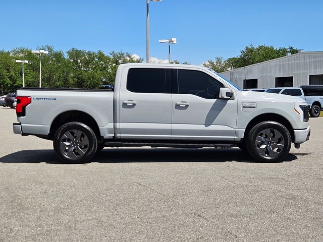 Used 2023 Ford F150 Lightning Lariat AWD/4WD image 4