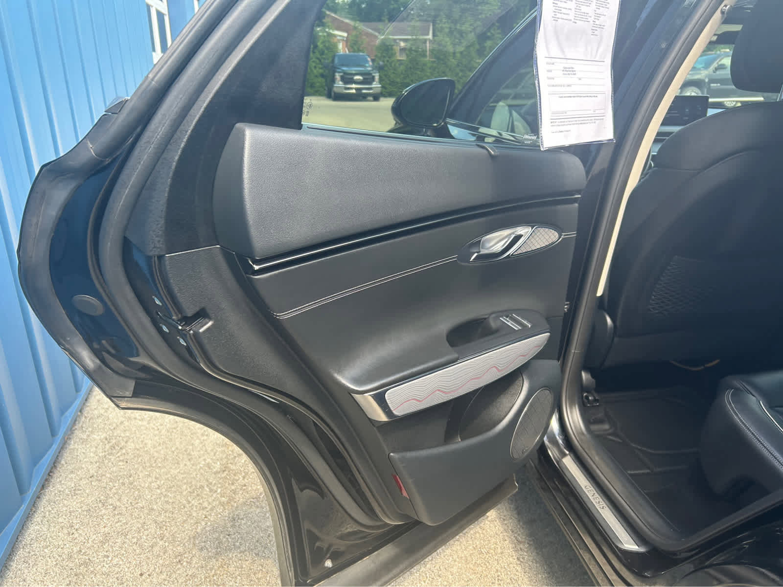 Used 2022 Genesis GV70 2.5T w/ Advanced Package image 38