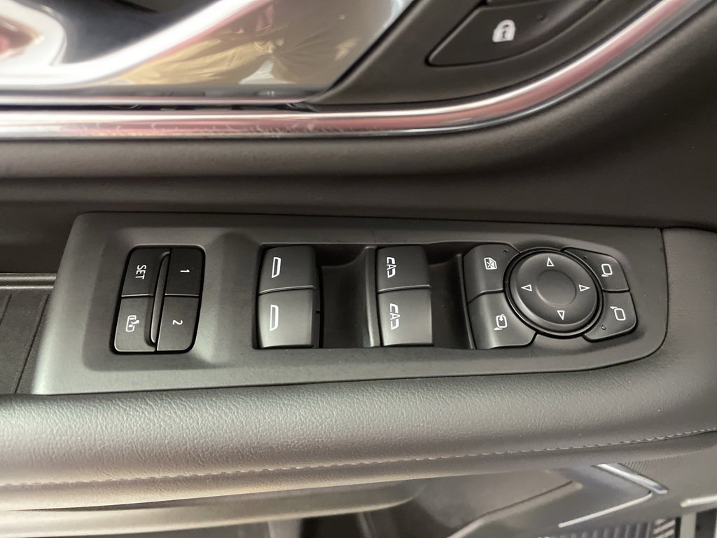 Used 2023 Chevrolet Tahoe Z71 w/ Z71 Off-Road Package image 10