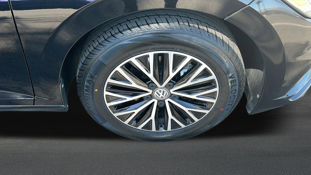 Used 2021 Volkswagen Jetta SE image 7