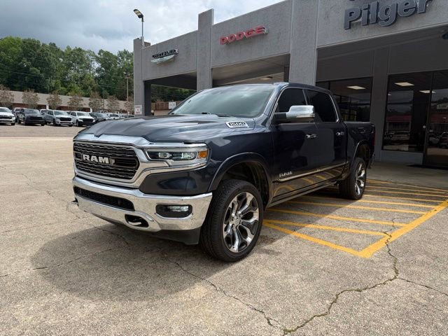 Used 2019 RAM 1500 Limited AWD/4WD image 3