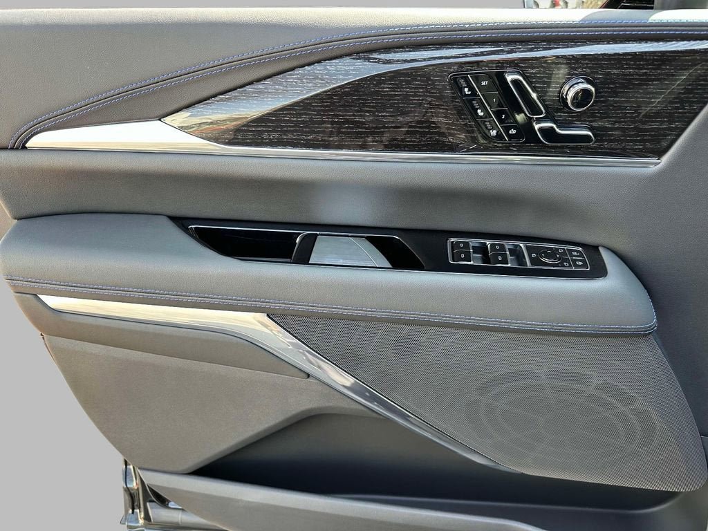 New 2025 Cadillac Escalade IQ Luxury 1 AWD/4WD image 14