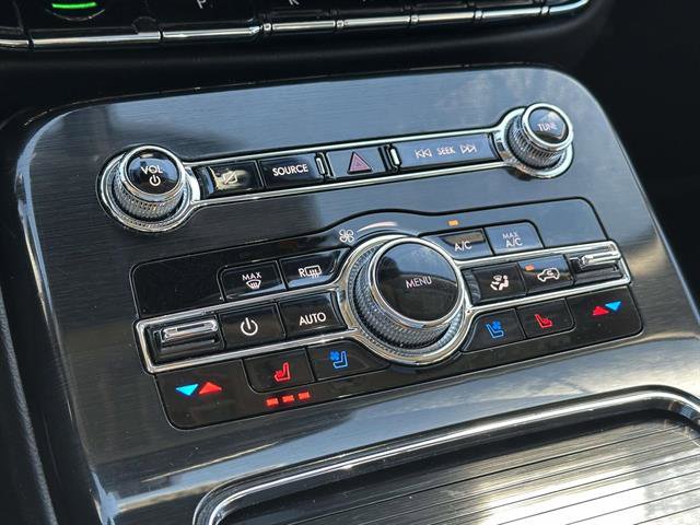 Used 2022 Lincoln Nautilus Reserve AWD/4WD image 19