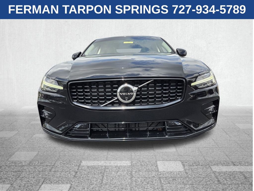 Certified 2024 Volvo S60 B5 Plus image 3
