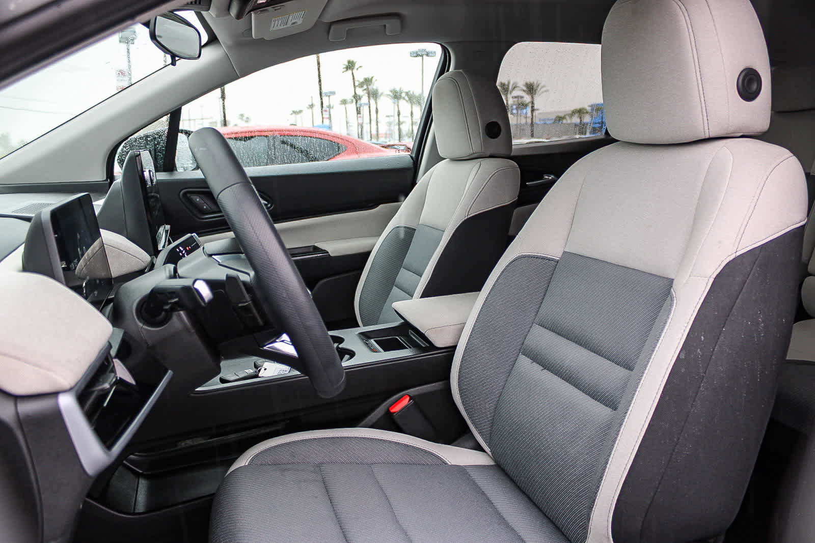 Certified 2025 Honda Prologue EX image 17