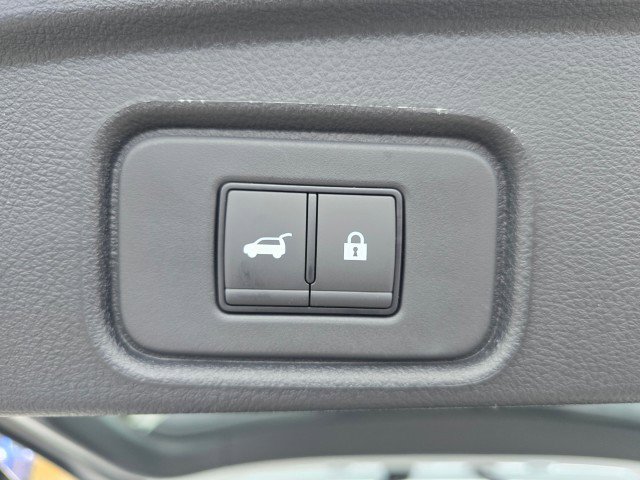 New 2026 Nissan Pathfinder SL image 19