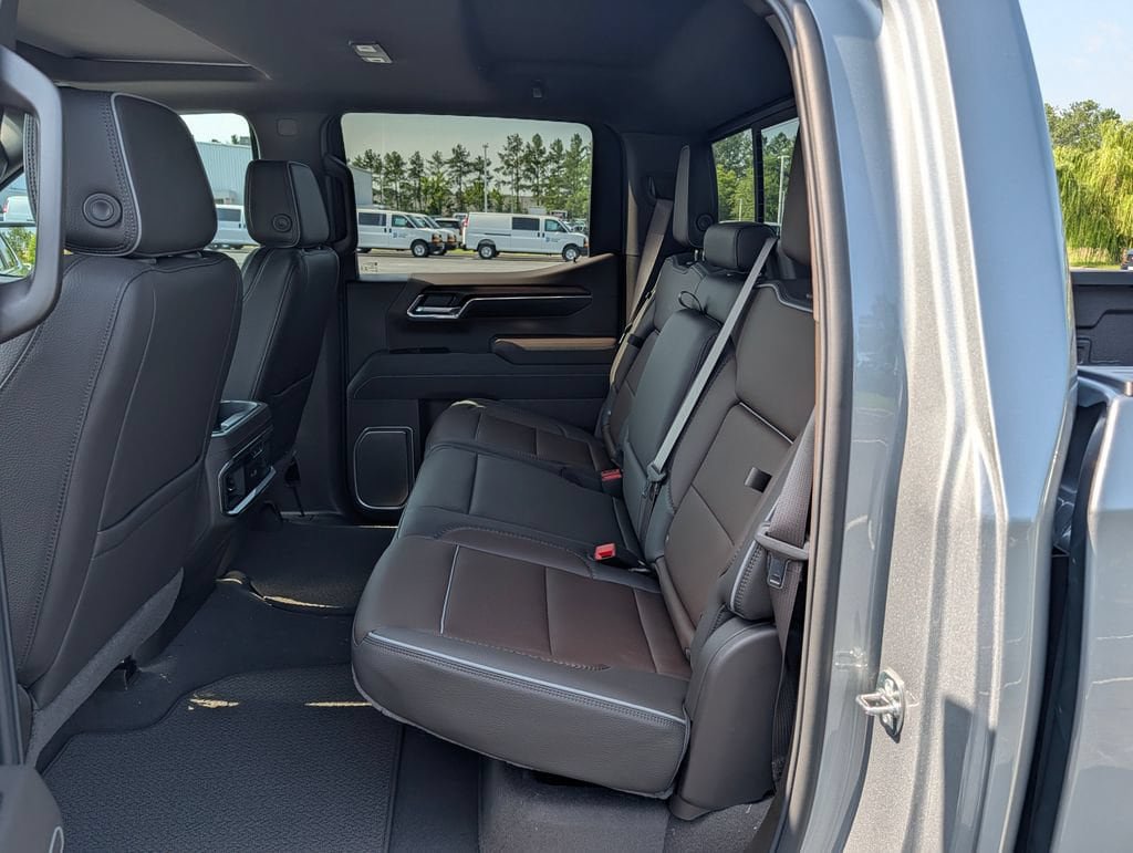 New 2026 GMC Sierra 1500 Denali w/ Denali Reserve Package AWD/4WD image 12