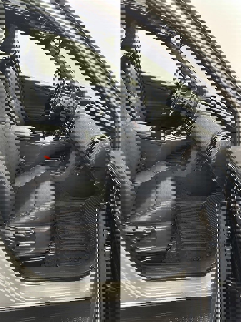 Used 2023 Toyota bZ4X Limited image 39