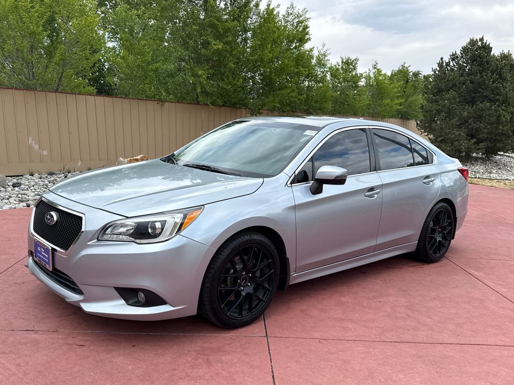 Used 2017 Subaru Legacy 3.6R Limited AWD/4WD image 4