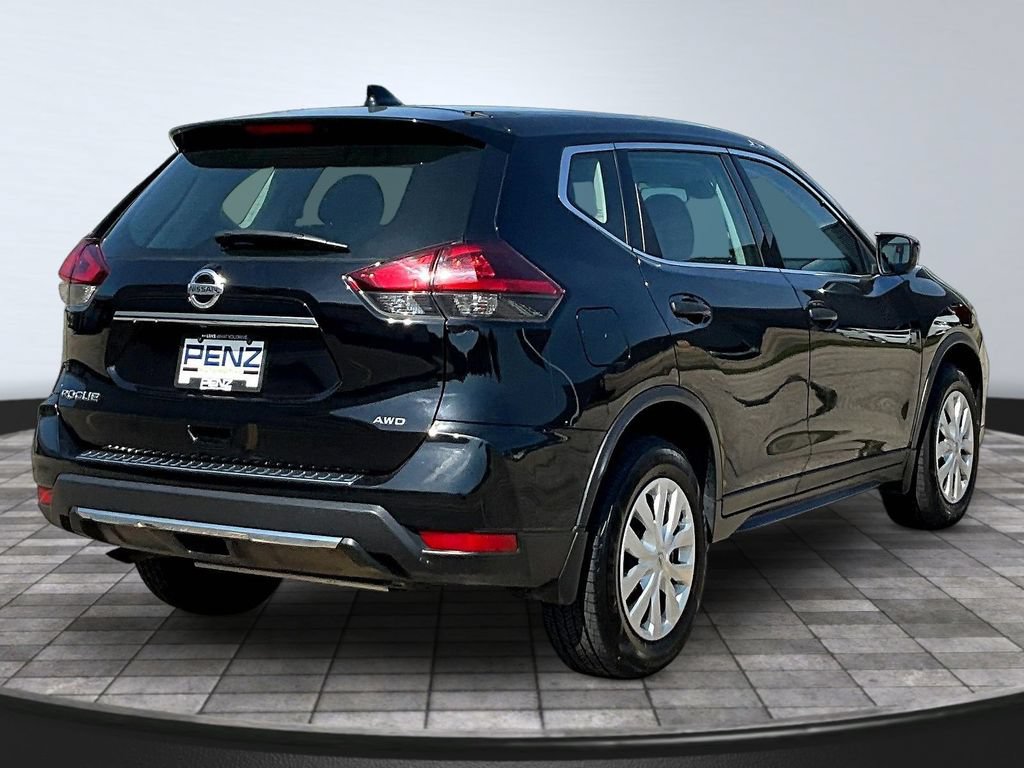 Used 2019 Nissan Rogue S AWD/4WD image 7