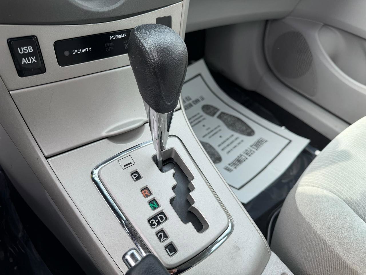 Used 2013 Toyota Corolla LE image 35