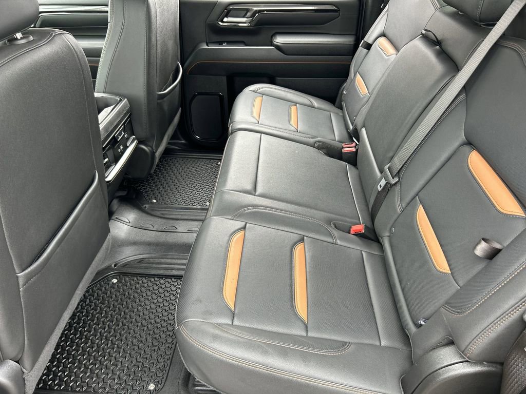Used 2024 GMC Sierra 2500 AT4 w/ Technology Package AWD/4WD image 25