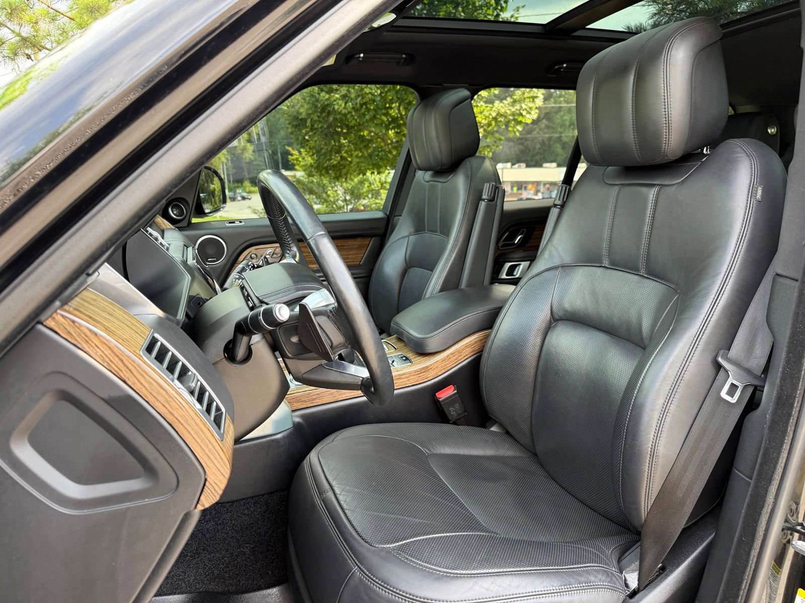 Used 2019 Land Rover Range Rover HSE AWD/4WD image 38