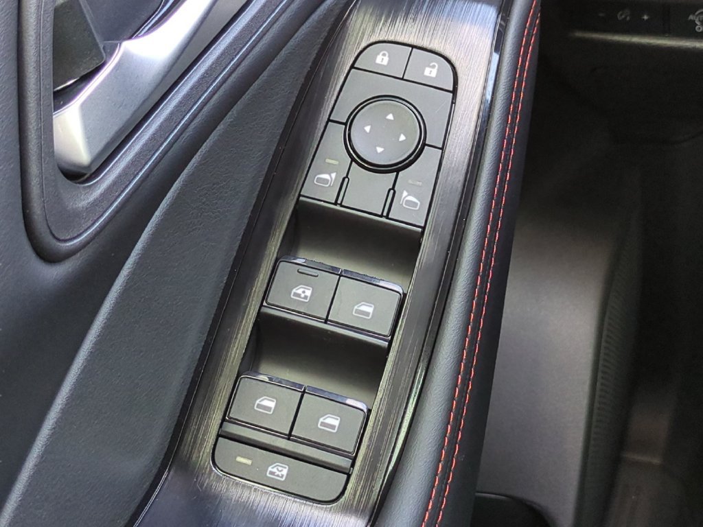 Certified 2026 Nissan Rogue SV AWD/4WD image 19