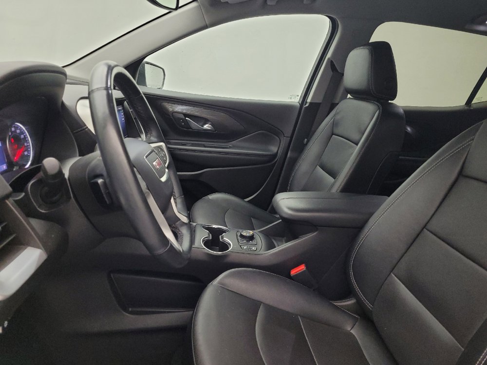 Used 2023 GMC Terrain SLT AWD/4WD image 17