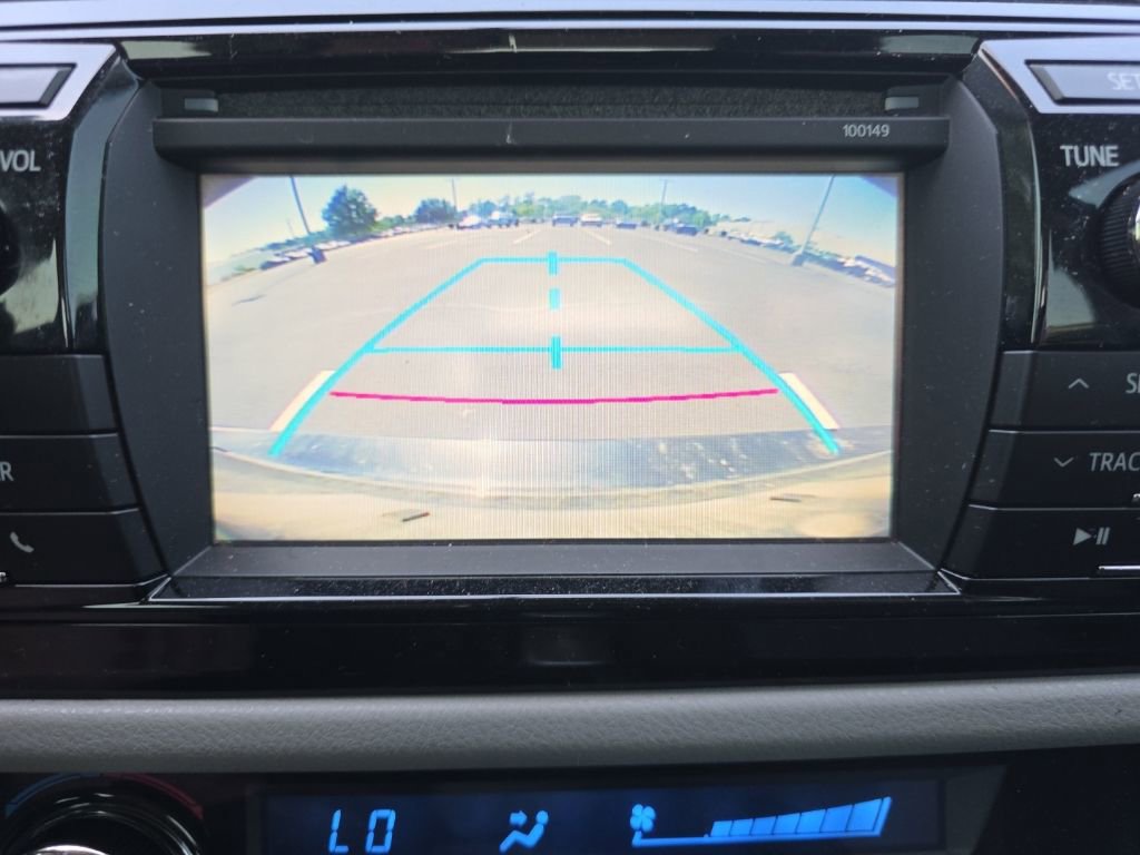 Used 2014 Toyota Corolla LE image 26