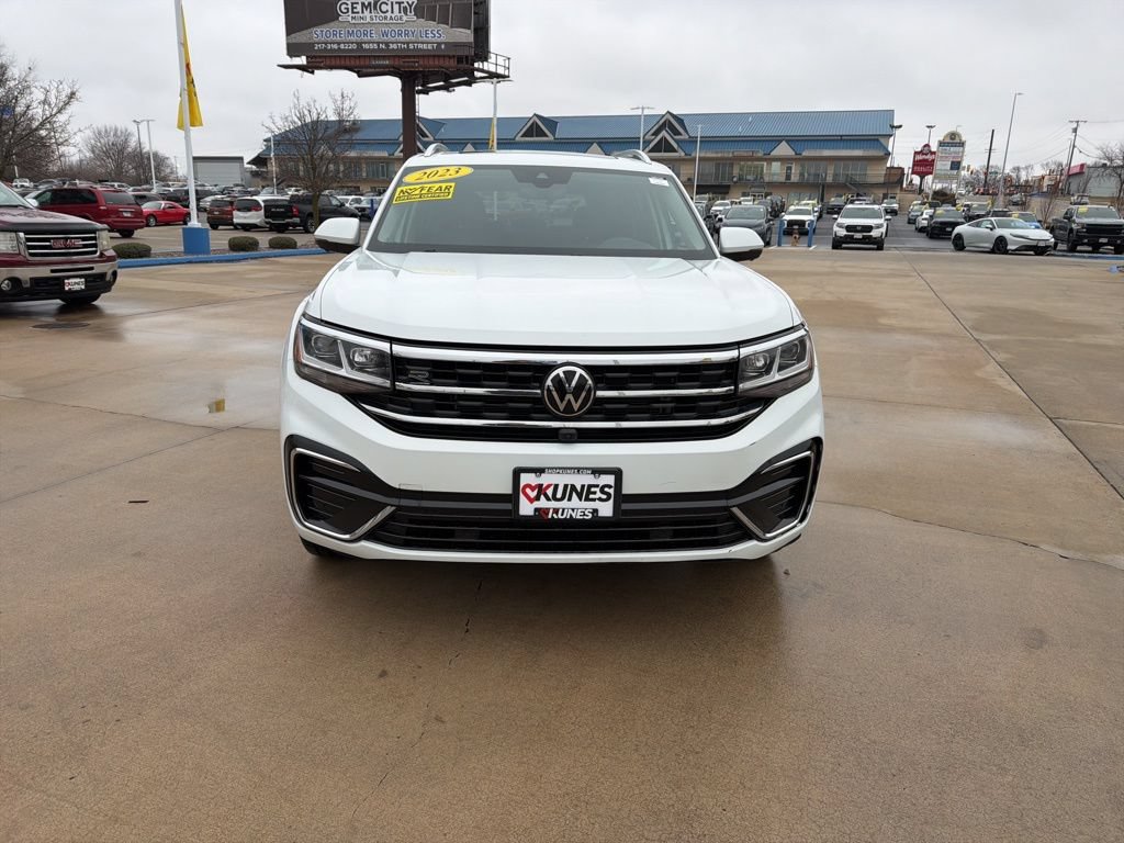 Used 2023 Volkswagen Atlas SEL Premium AWD/4WD image 2
