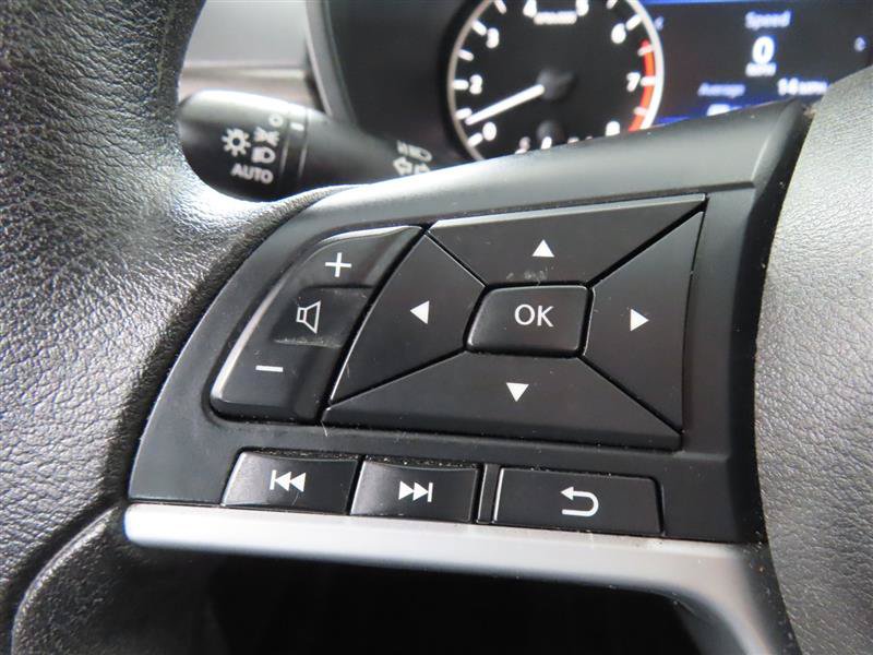 Used 2025 Nissan Altima 2.5 SV FWD image 22