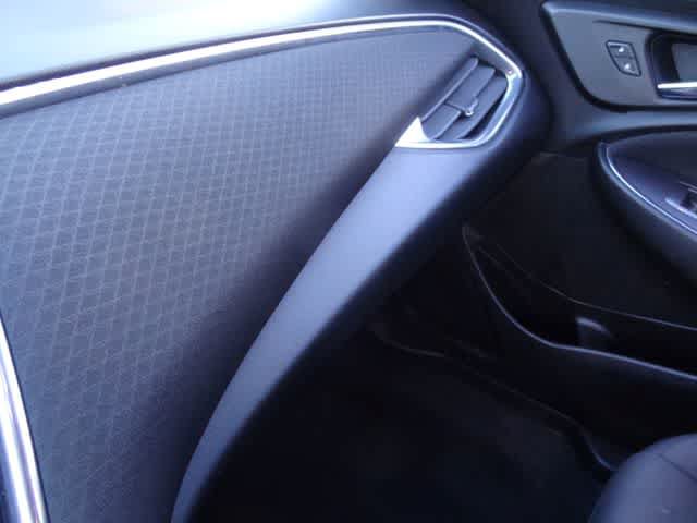 Used 2020 Chevrolet Malibu LT FWD image 26