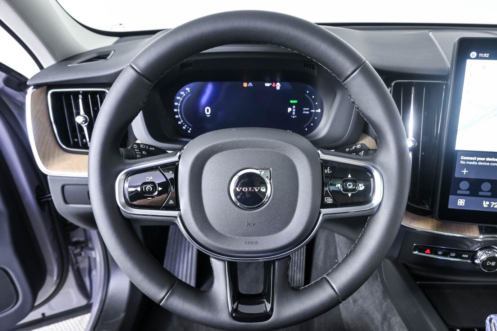 New 2026 Volvo XC60 T8 Plus w/ Climate Package AWD/4WD image 8