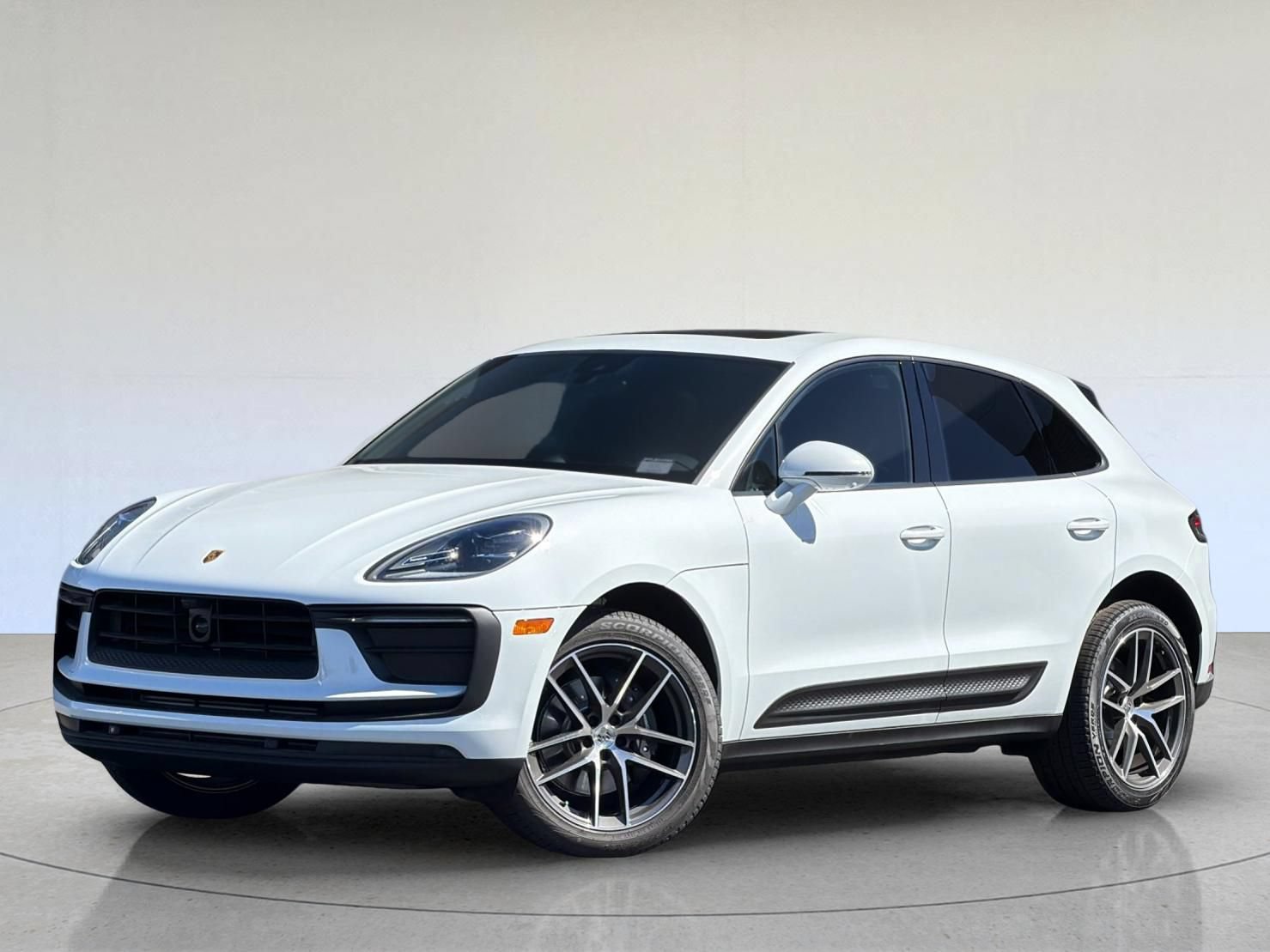 New 2026 Porsche Macan AWD/4WD image 1