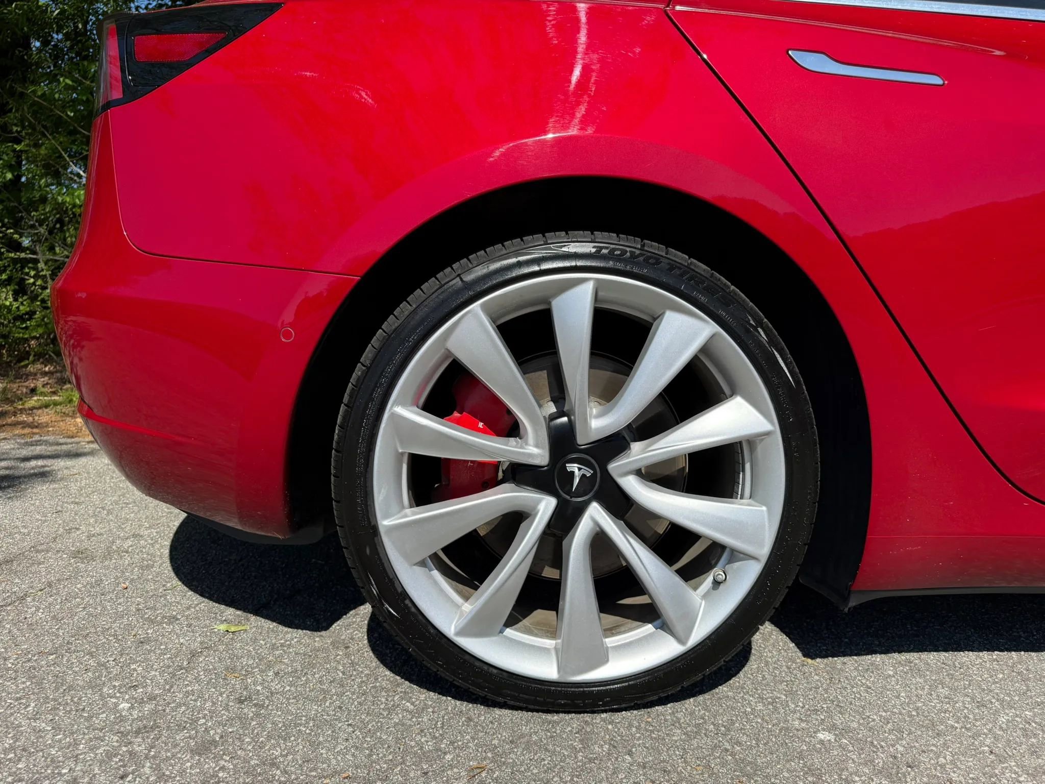 Used 2018 Tesla Model 3 Long Range AWD/4WD image 13