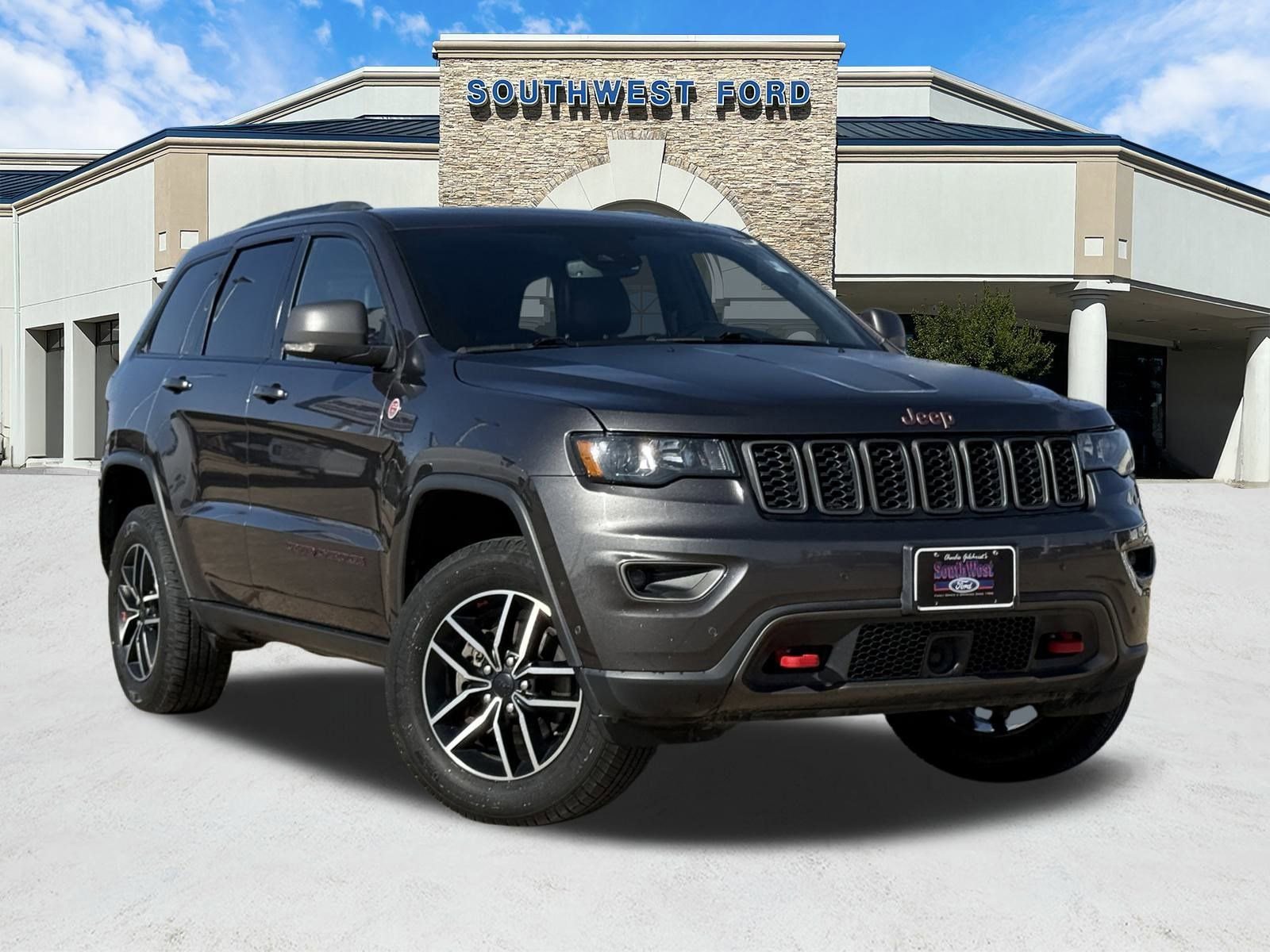 Used 2019 Jeep Grand Cherokee Trailhawk