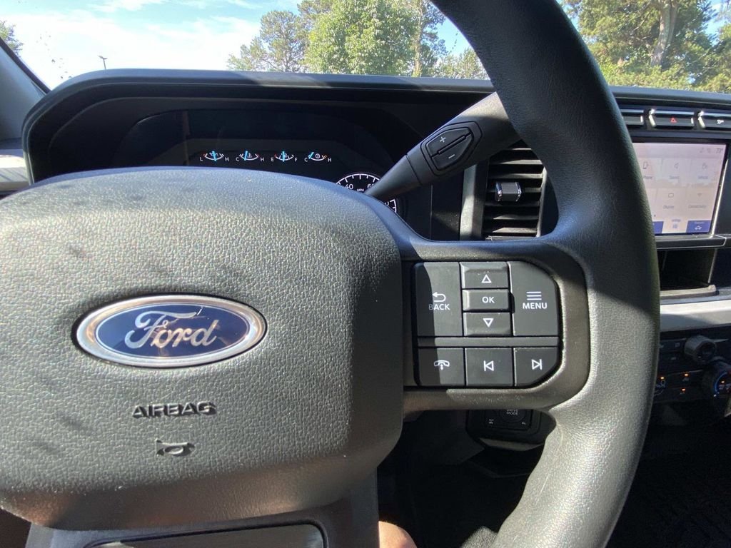 Certified 2023 Ford F250 XL w/ STX Appearance Package AWD/4WD image 33