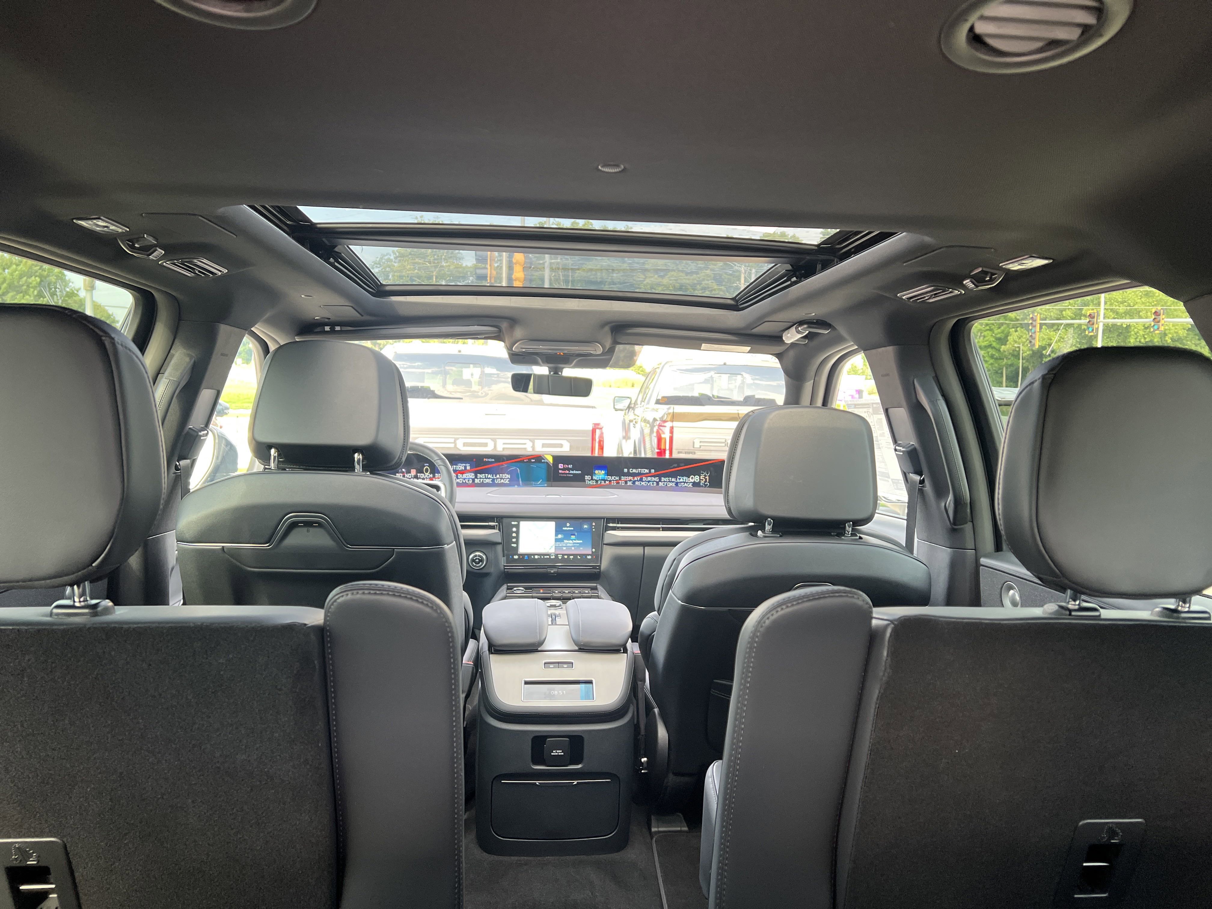 New 2025 Lincoln Navigator L Reserve image 12