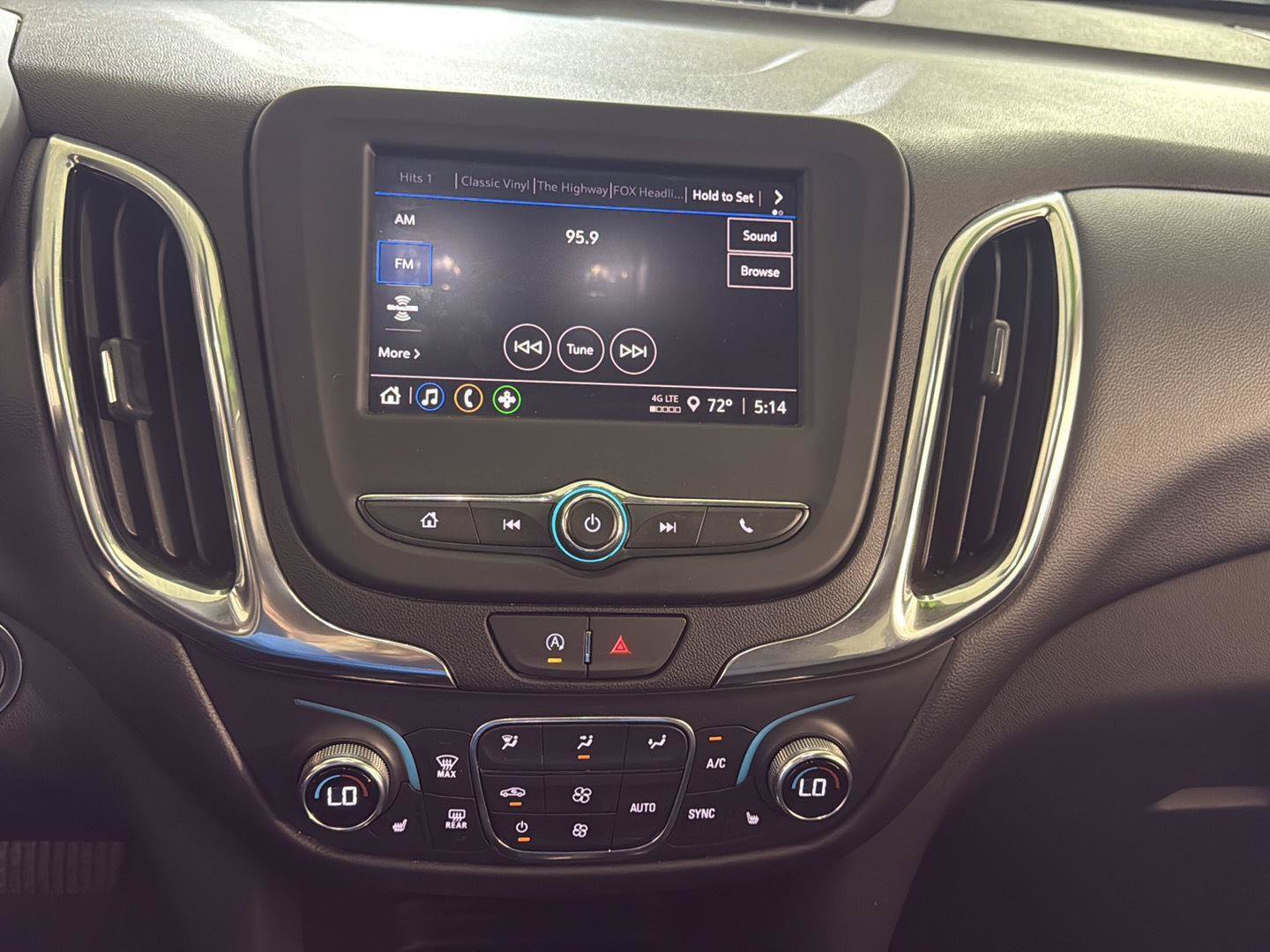 Certified 2024 Chevrolet Equinox LT FWD image 26