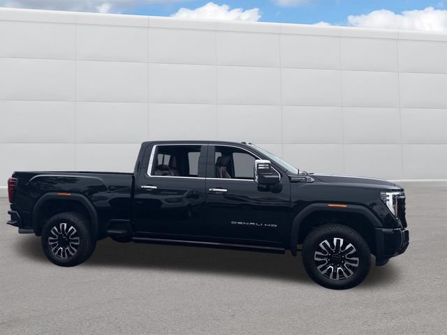 Used 2026 GMC Sierra 2500 Denali Ultimate AWD/4WD image 8