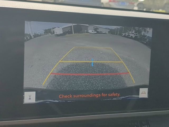 Used 2025 Toyota Camry SE w/ Multimedia Upgrade Package FWD image 21