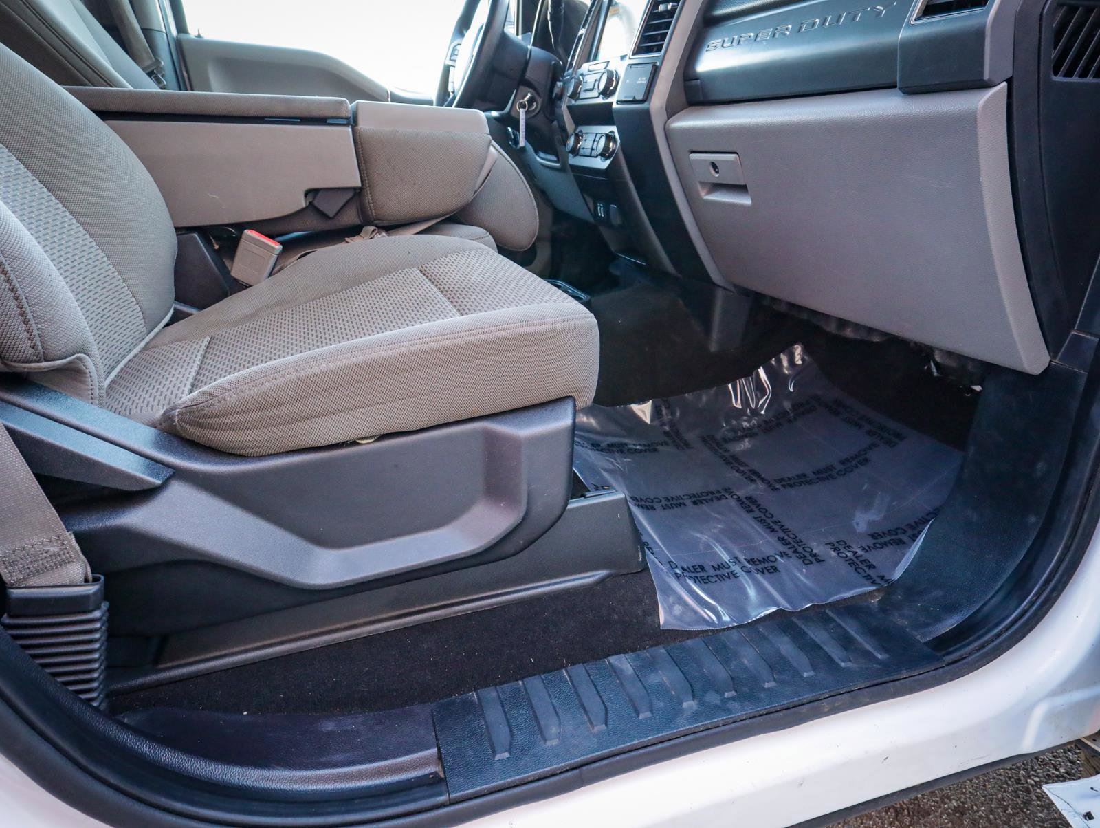 Used 2019 Ford F250 XLT w/ XLT Value Package image 24