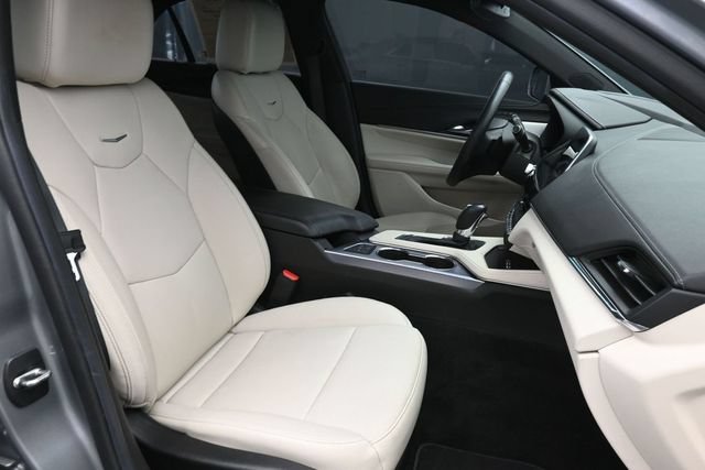Used 2023 Cadillac CT4 Premium Luxury RWD image 32